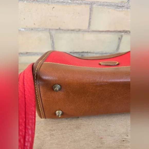 Vintage Pebbled Leather Bag - Picture 6 of 12